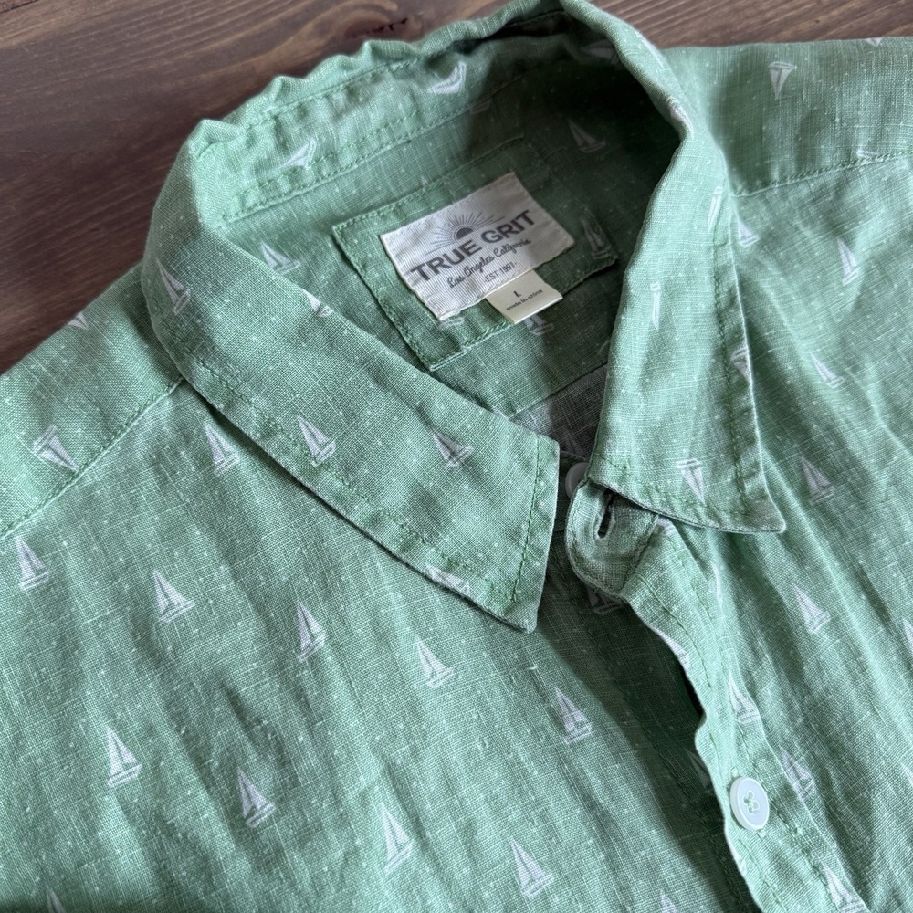 True Grit Men's Large Green‎ Sailboat Print Linen Short Sleeve Button Up Shirt